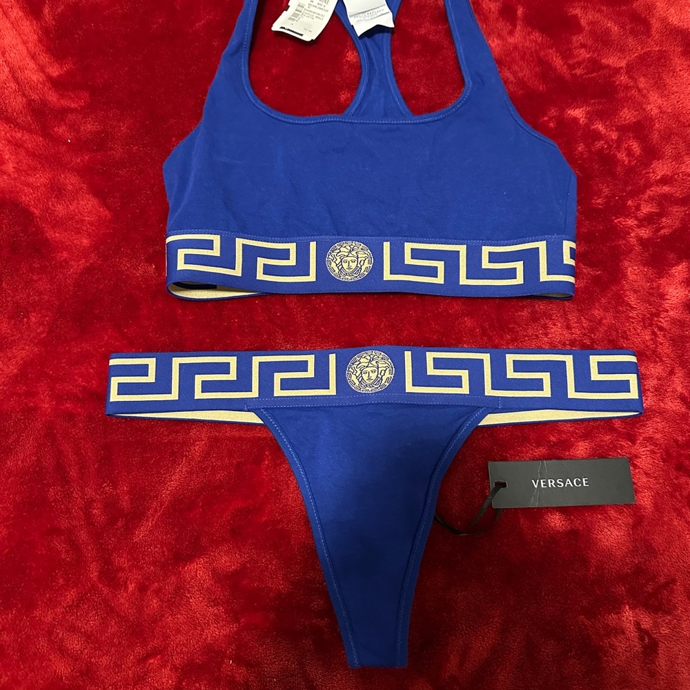 Versace Greca Border Set